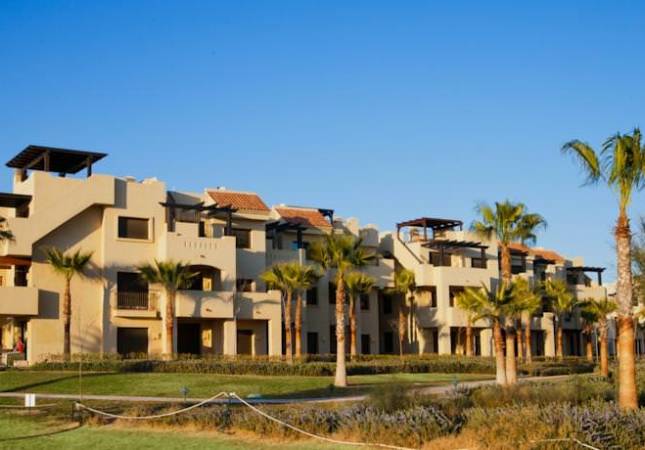 El mejor precio para Roda Golf & Beach Resort Apartamentos. El entorno más romántico con nuestro Spa y Masaje en Murcia