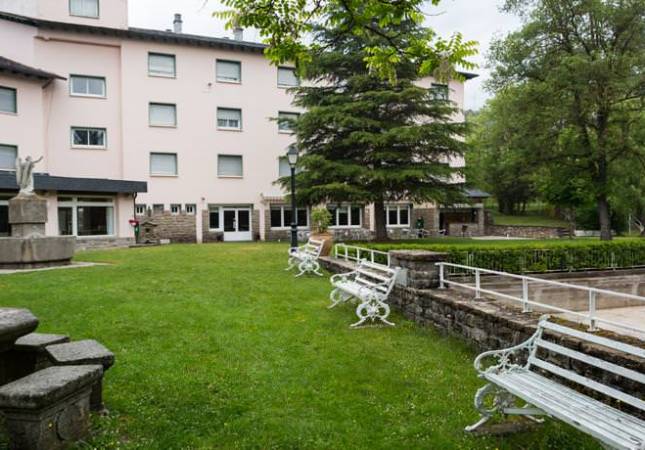 Relax y confort en Hotel la Pardina. Disfrúta con nuestro Spa y Masaje en Huesca