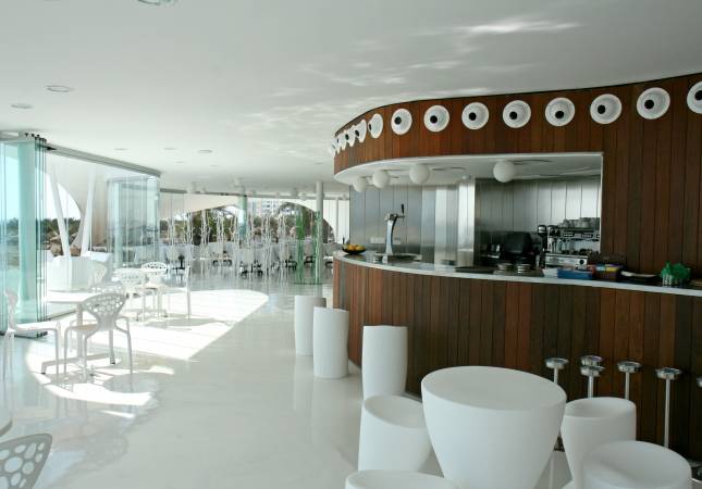 Los mejores precios en Roda Golf & Beach Resort Apartamentos. El entorno más romántico con los mejores precios de Murcia
