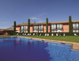 Grandes descuentos en Torremirona Golf & Spa Resort Hotel Relais