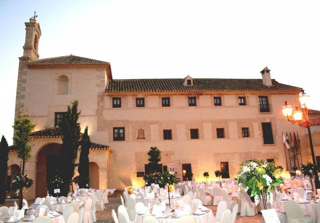 El mejor precio para Hotel Convento La Magdalena Golf & Spa. Relájate con nuestro Spa y Masaje en Malaga
