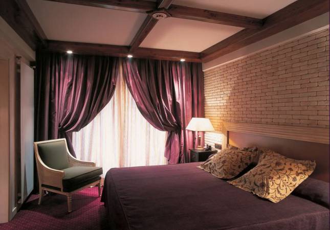 Confortables habitaciones en Hotel Roc Blanc. La mayor comodidad con nuestra oferta en Escaldes-Engordany