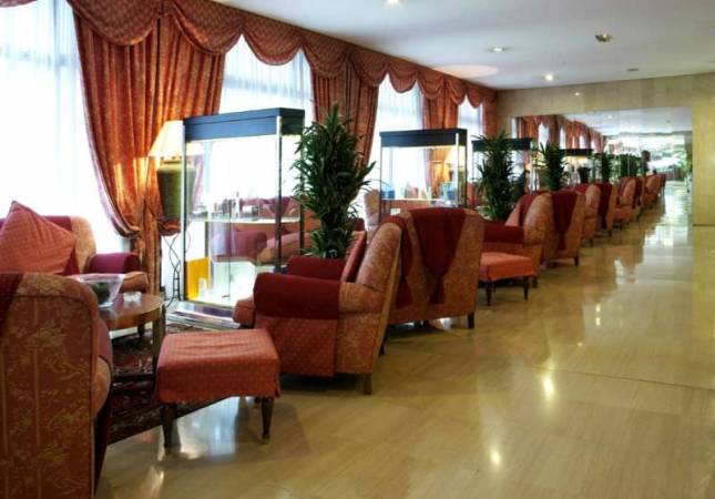Ambiente de descanso en Hotel Roc Blanc. El entorno más romántico con nuestra oferta en Escaldes-Engordany