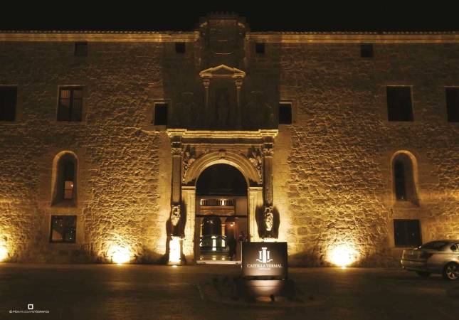 Precio mínimo garantizado para Castilla Termal Burgo de Osma. El entorno más romántico con los mejores precios de Soria