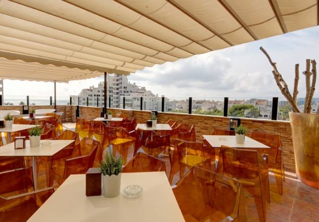 Confortables habitaciones en Hotel Marina D´Or 5*. El entorno más romántico con nuestra oferta en Castellon
